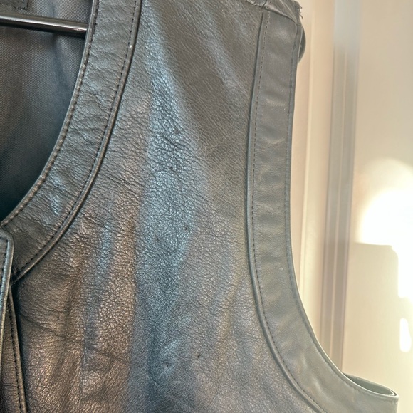 Vintage Made in USA Harley-Davidson Black Leather Silver Chain Vest,  Large - Picture 8 of 13